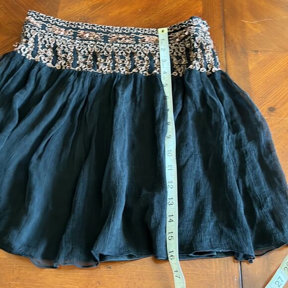 XXI Forever 21 Size S Black Crinkle Chiffon Beaded Mini Skirt Y2K Boho Festival - Picture 9 of 9